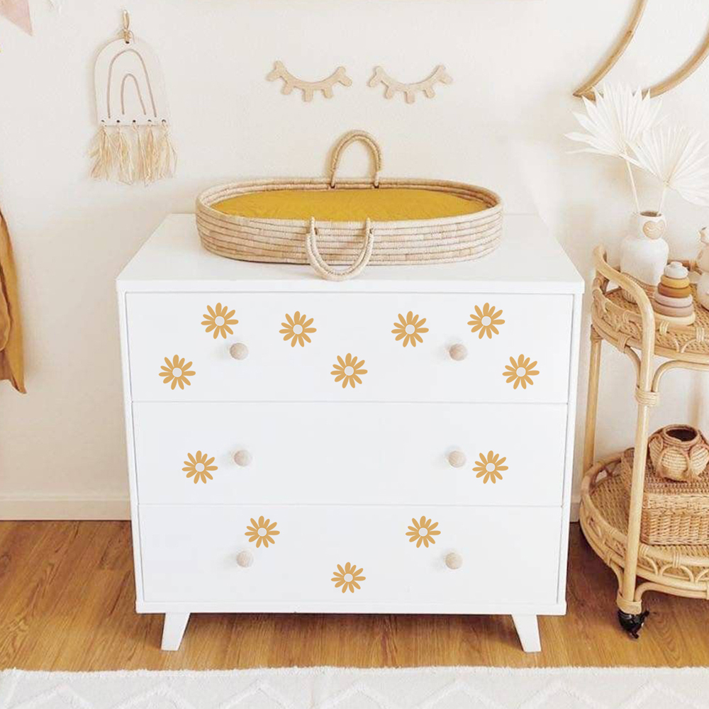 Yellow Daisy Wall Stickers for - Baby Nursery Yellow Walls 评论和价格